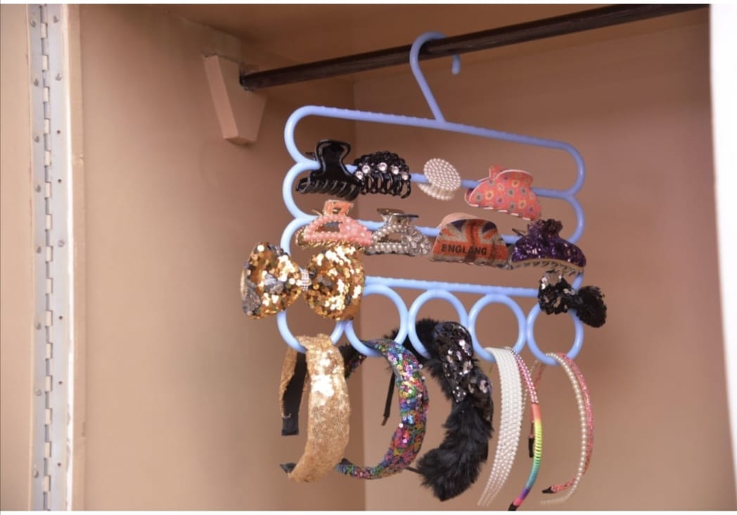 Multi-purpose Trousers Hanger / 3 Layers Pants Hanger 5 Hole Scarf Hanger
